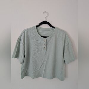 Everlane Mint Henley Cropped Shirt (S)